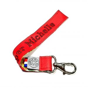 Porte clé brodé rouge liberty